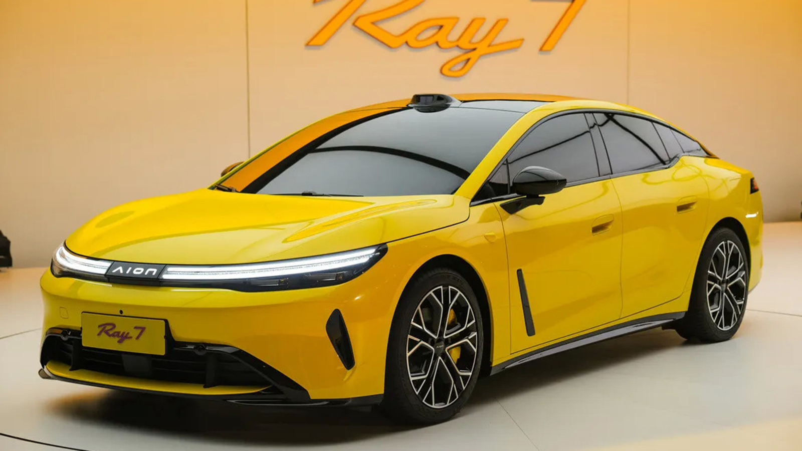 Ντεμπούτο για το GAC Aion Ray 7 με 700 χλμ. αυτονομία   